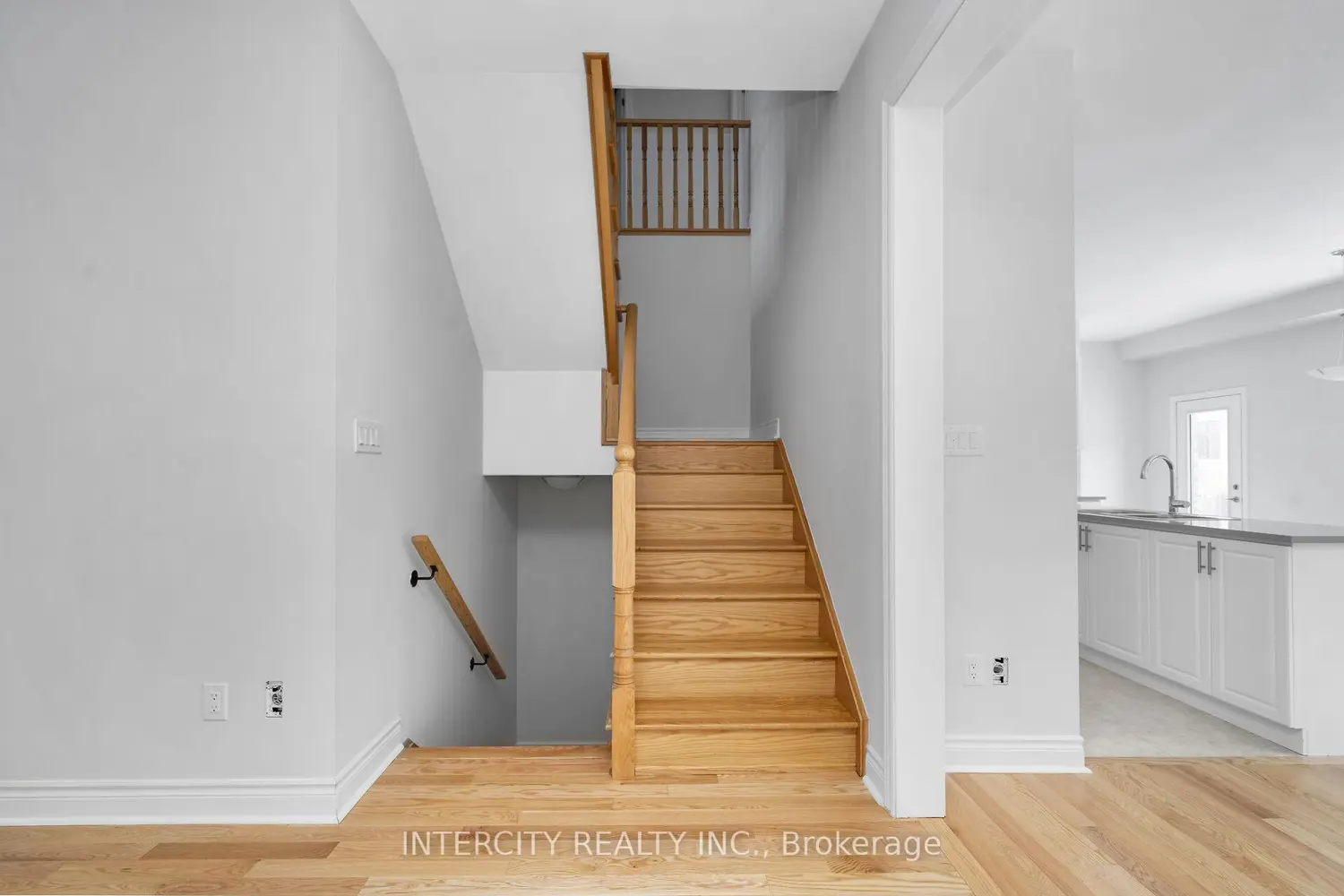 Additional image 14 of 68 Claremont Drive