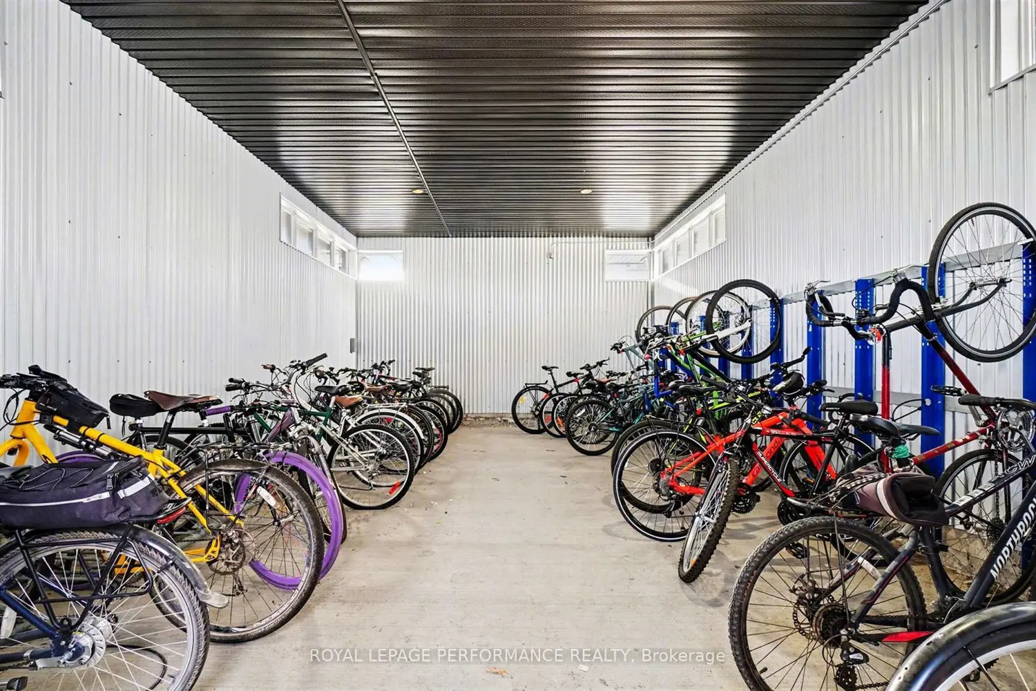 Additional image 19 of 655 Beauparc Private 101