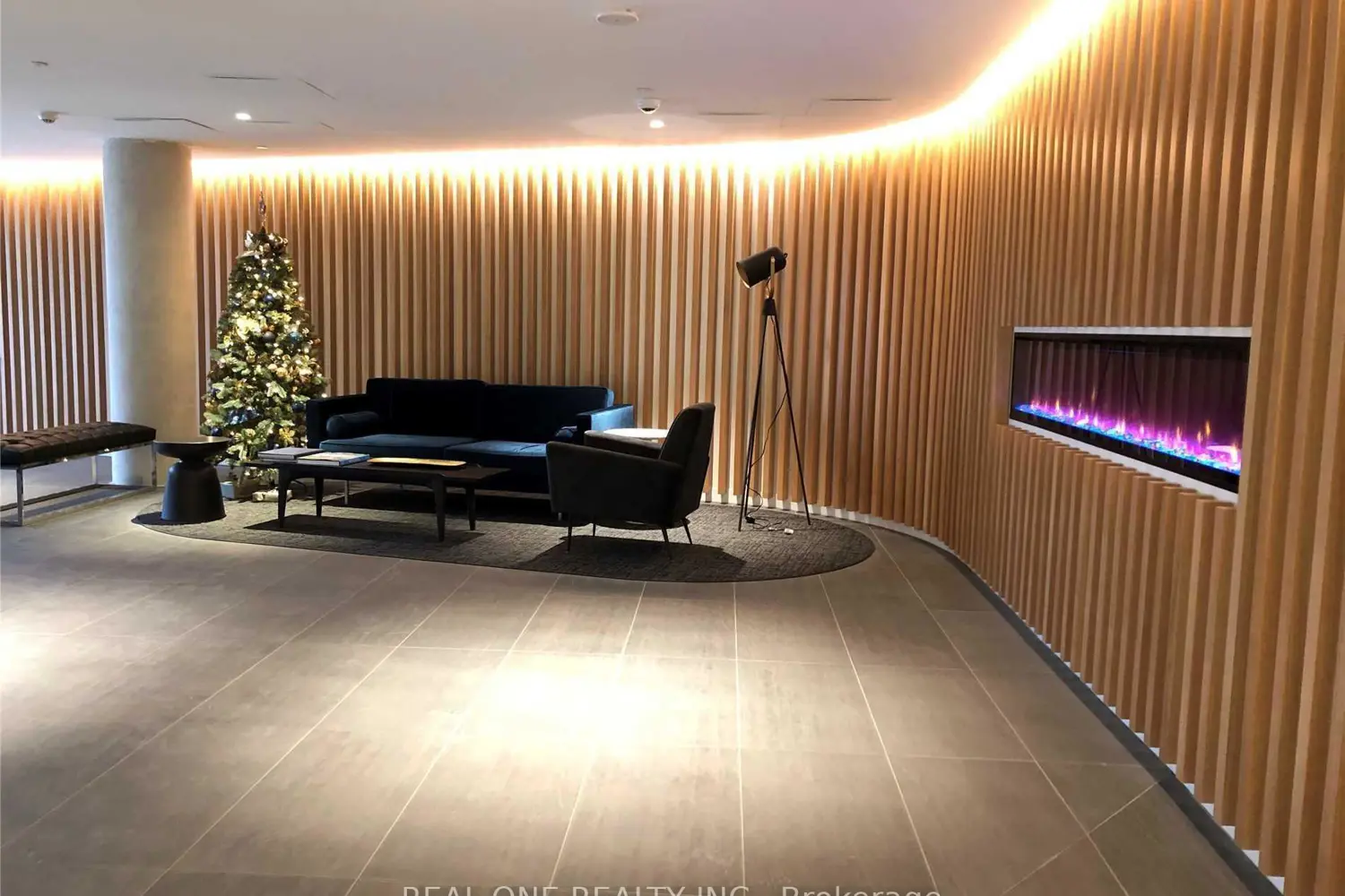 Additional image 11 of 160 Flemington Road 1009