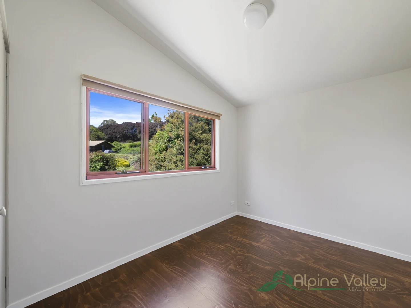Additional image 9 of 4 Reid Court, Tawonga South VIC 3698