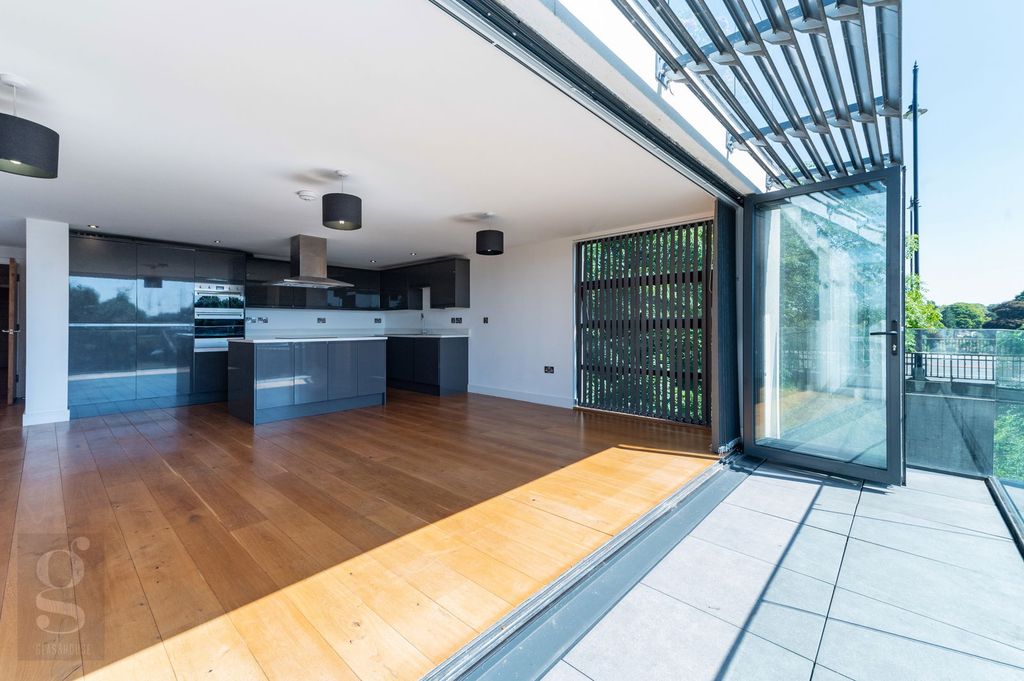 Additional image 7 of 2 bed flat for saleGreyfriars Avenue, Hereford HR4