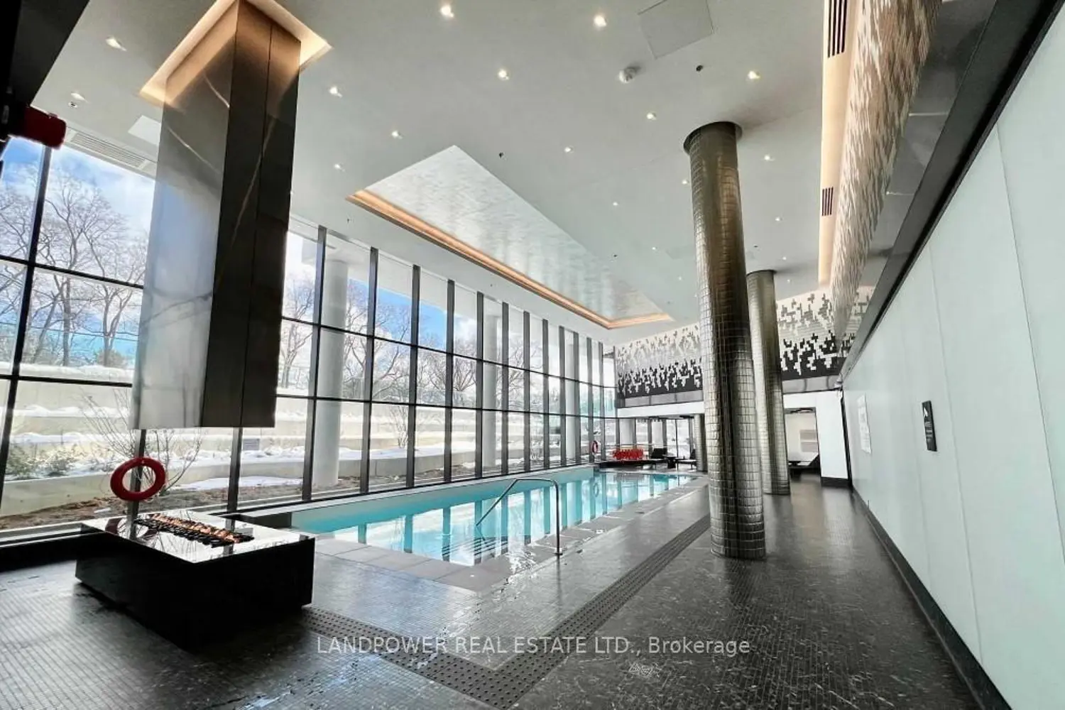 Additional image 14 of 25 Adra Grado Way 832