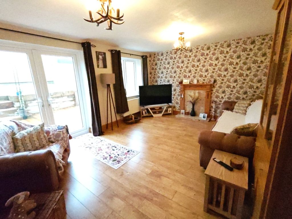 Additional image 2 of 3 bed semi-detached house for saleLlwyn Cyfarthwch, Llanelli, Carmarthenshire SA15