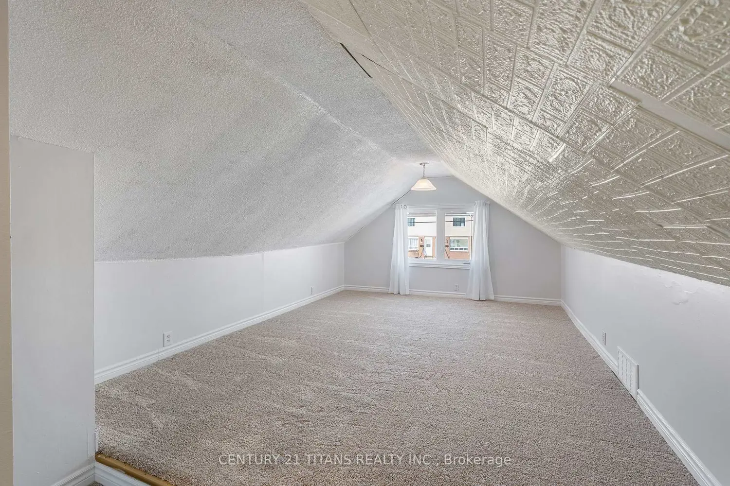700 Wallace Street photo 5