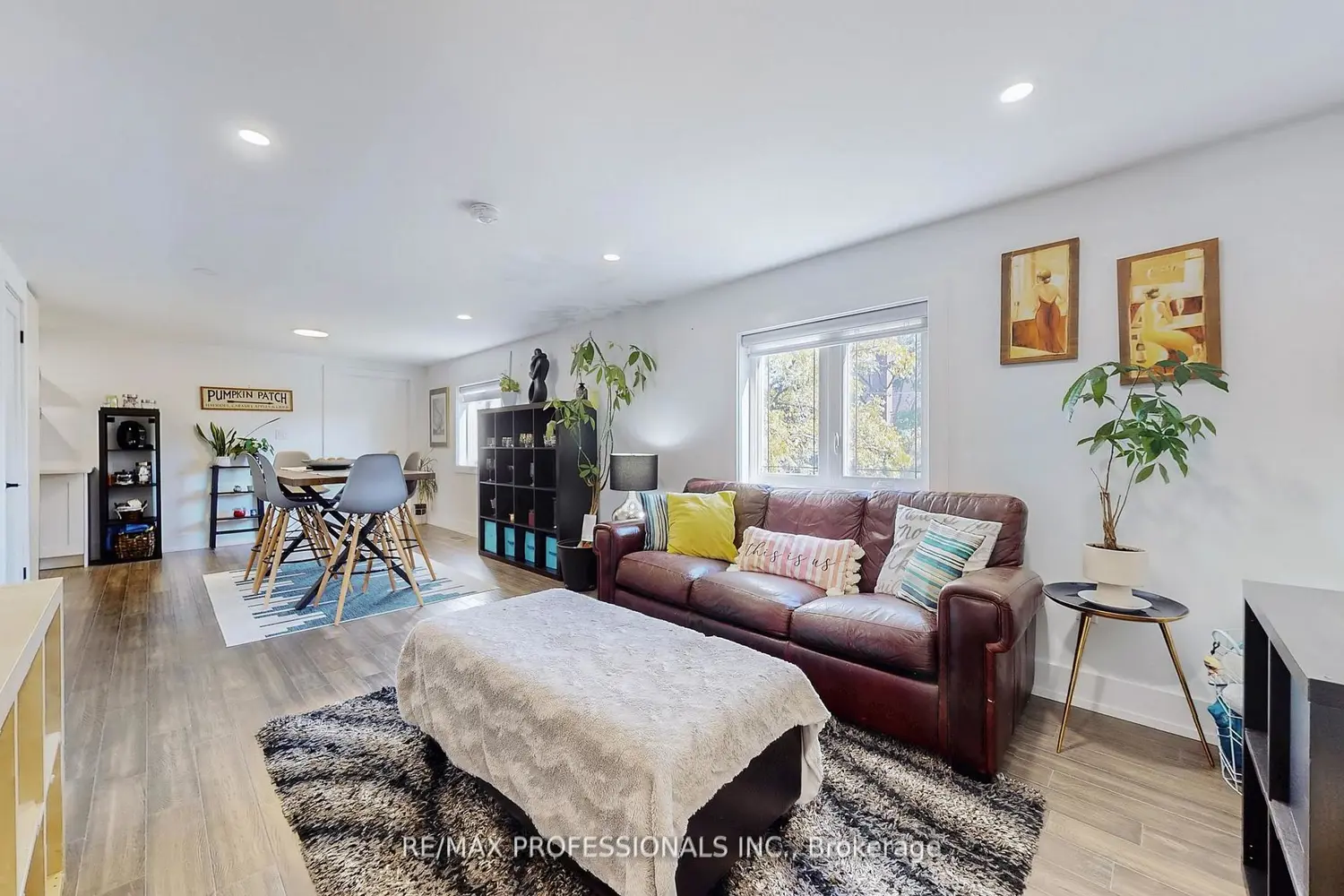 Additional image 11 of 4 Martin Grove Road