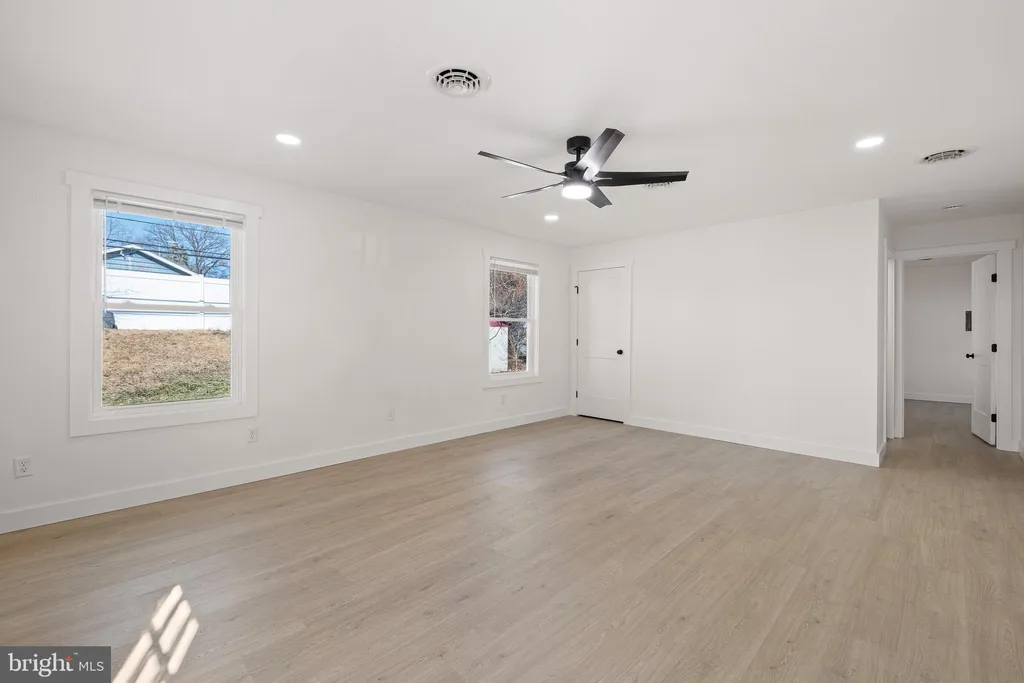 Additional image 15 of 175 Edge Avenue, New Castle, DE 19720