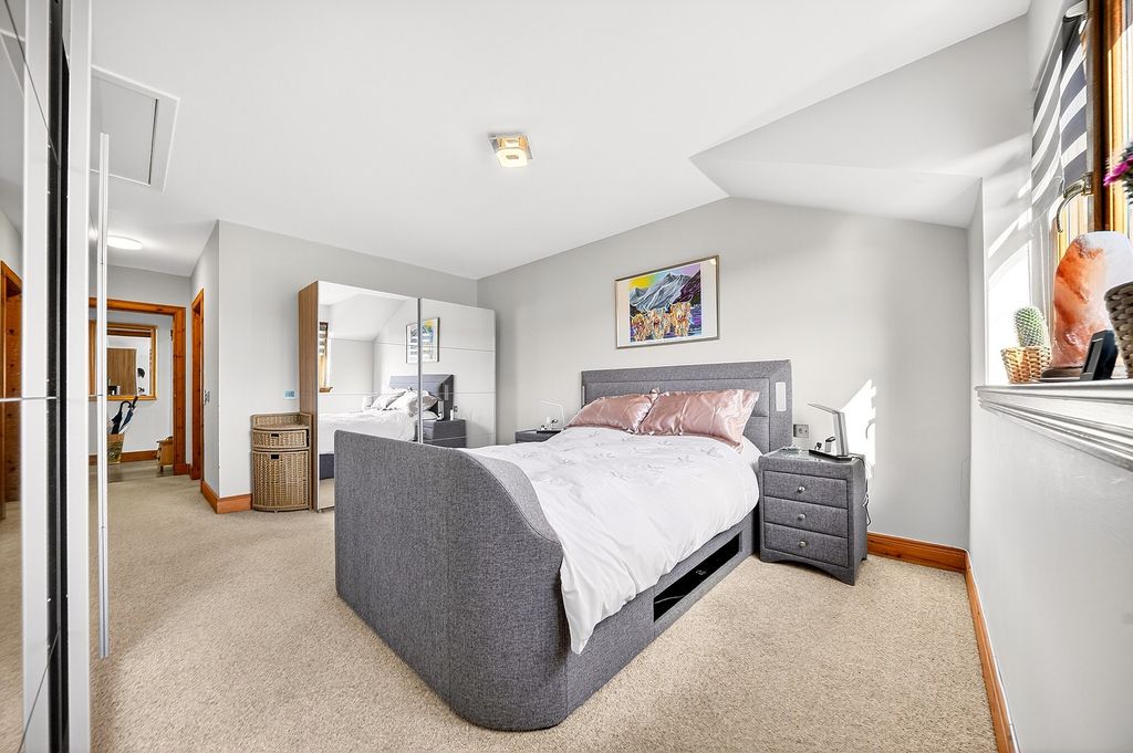 Additional image 5 of 6 bed detached house for saleDoura Lodge, Little Cantray, Culloden Moor, Inverness. IV2