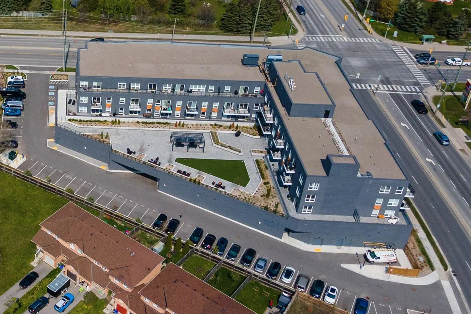 Additional image 19 of 430 Essa Road 224