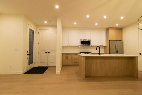 Additional image 7 of Upper-1512 21 Avenue NW, Calgary, AB, T2M 1L8