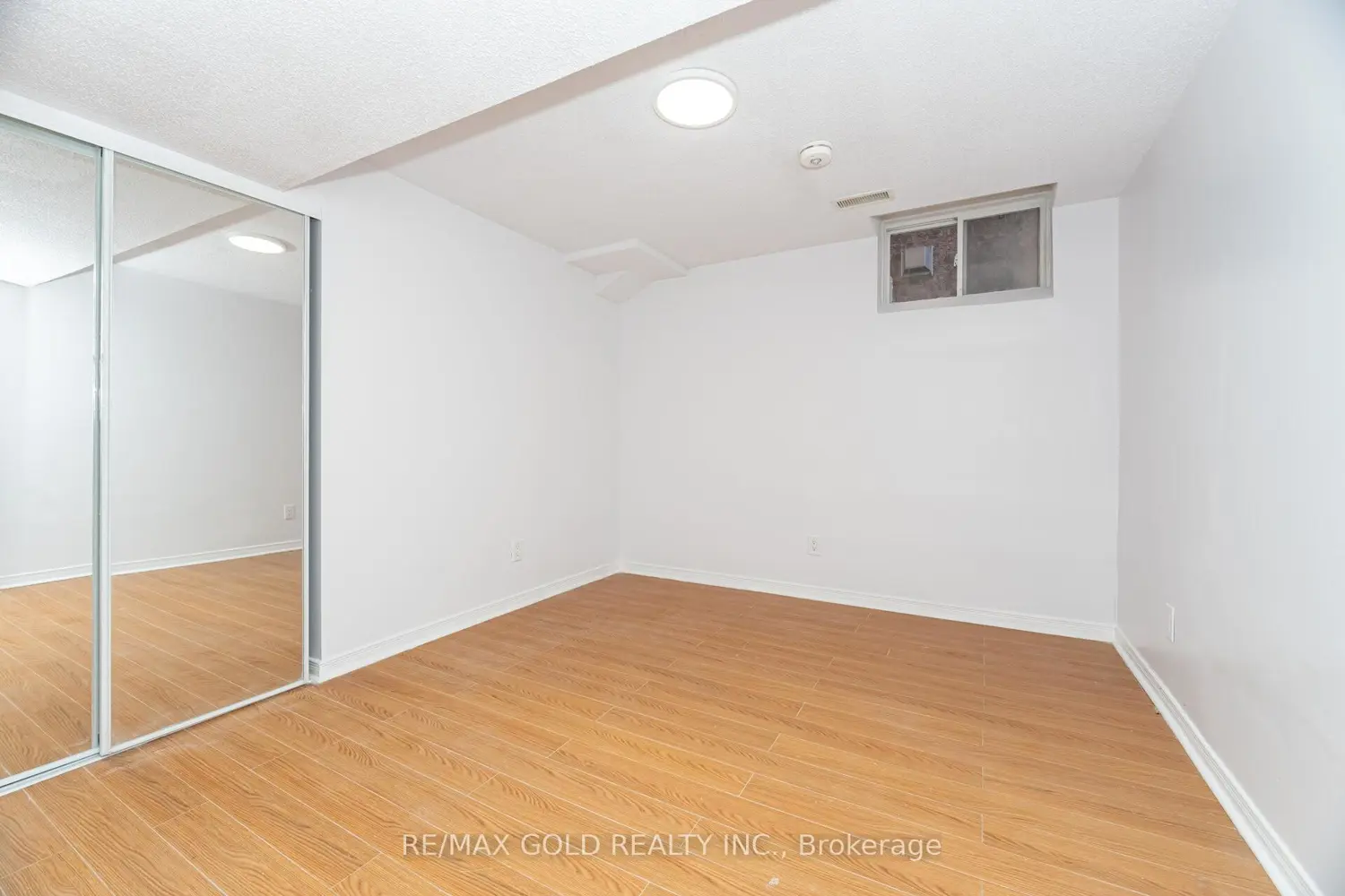 Additional image 14 of 8 Goreridge Crescent