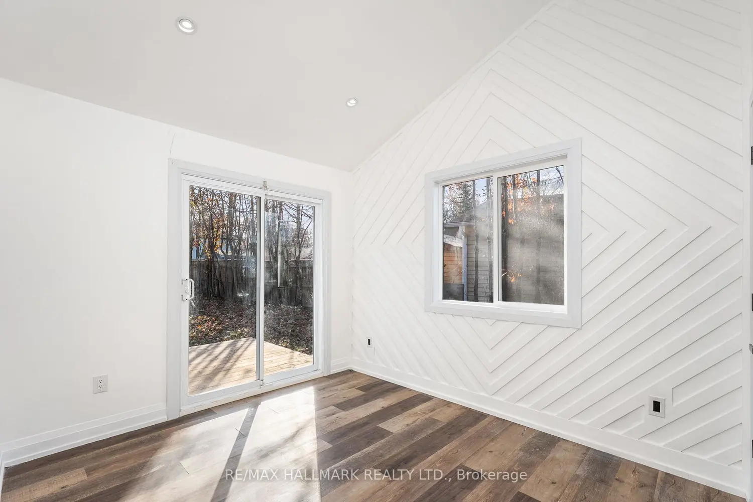 Additional image 7 of 43 Lakeside Drive