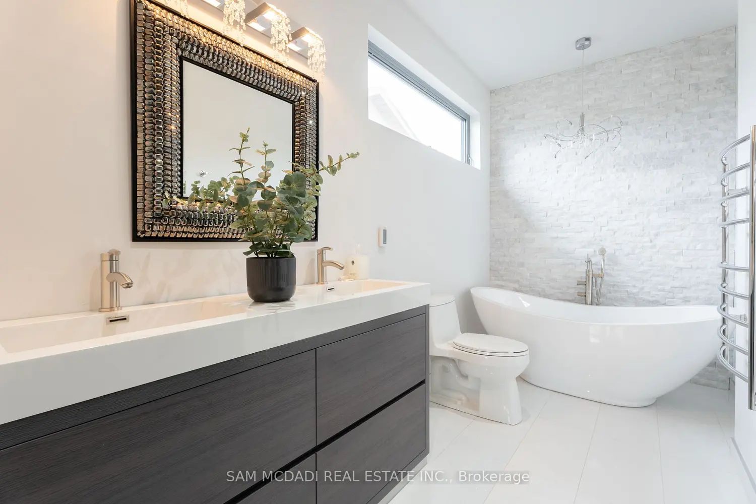 Additional image 8 of 852 Goodwin Road