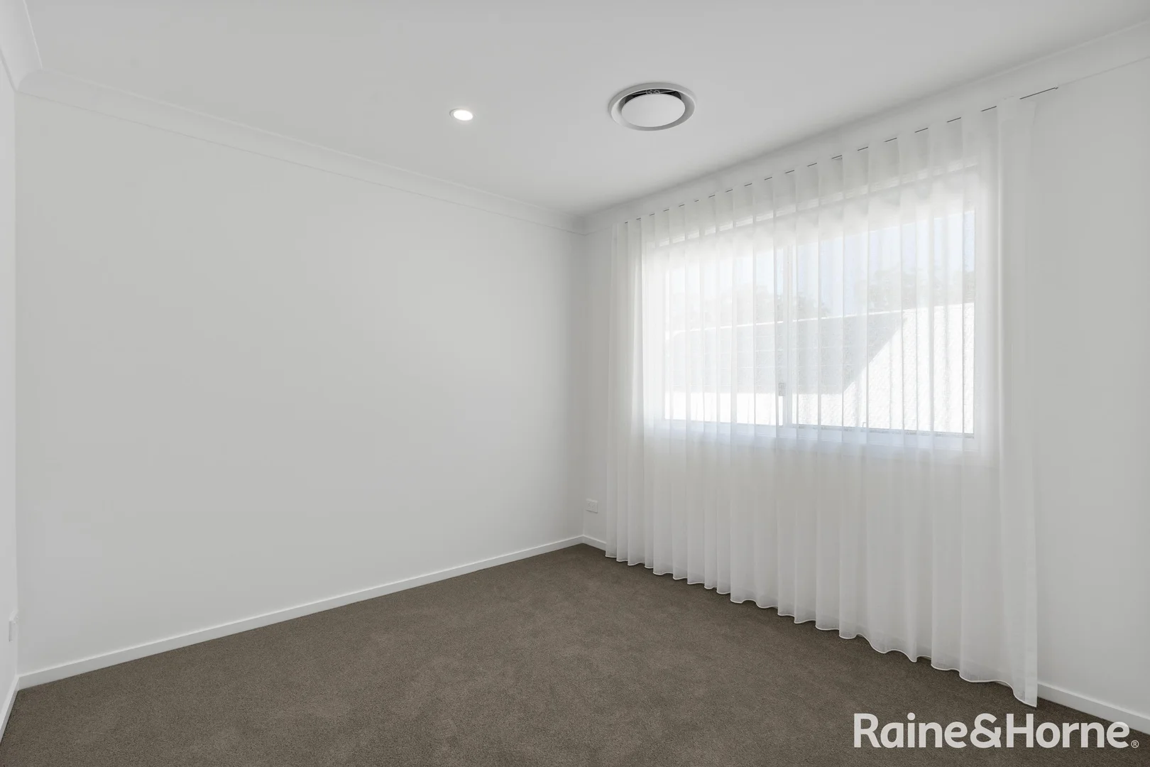 Additional image 13 of 4 Brookwater Crescent, Mollymook Beach NSW 2539