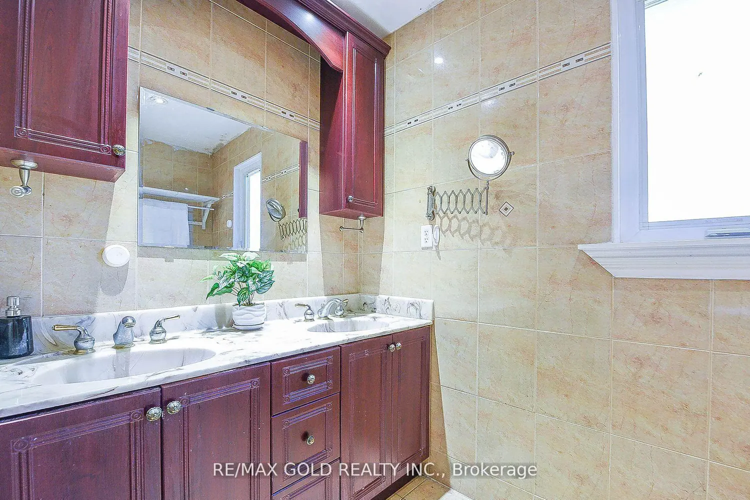 Additional image 12 of 13 Foster Road