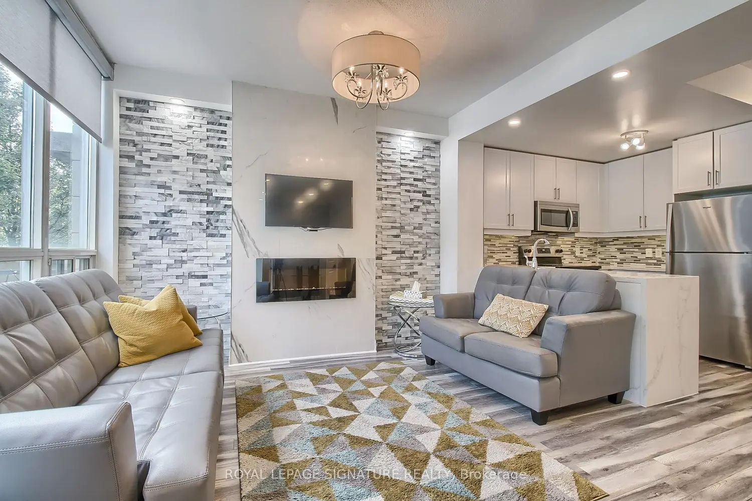 Additional image 9 of 90 Absolute Avenue 104