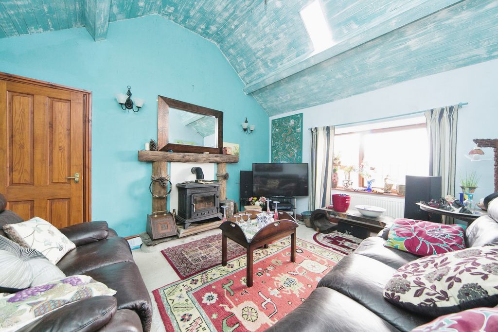 Additional image 4 of 5 bed cottage for saleLlanddona, Beaumaris, Anglesey, Sir Ynys Mon LL58