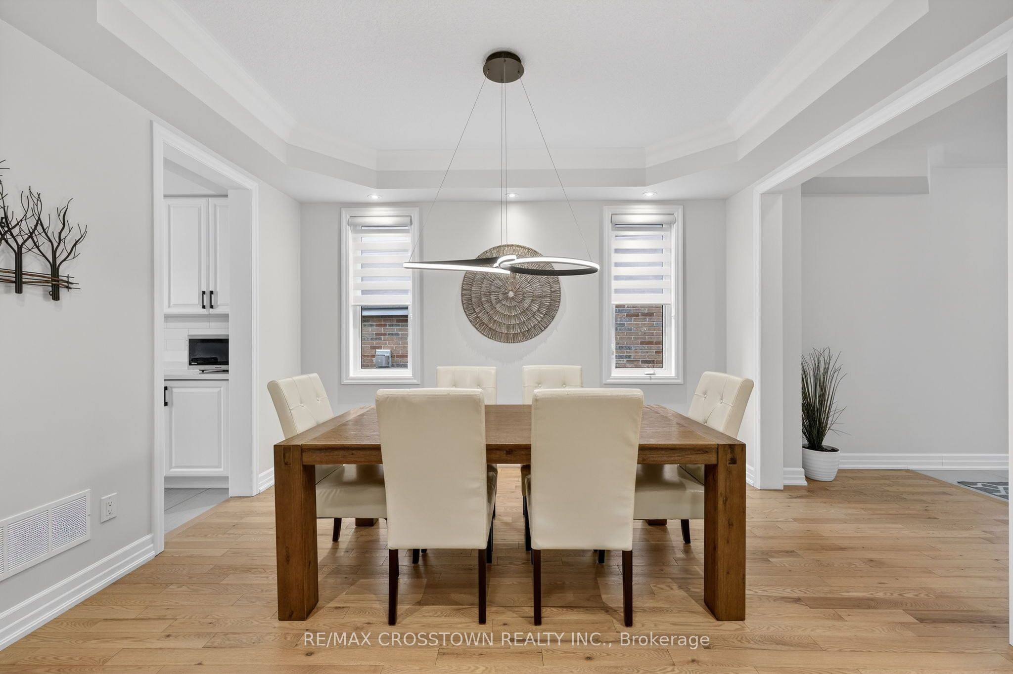 Additional image 4 of 30 Hutton Crescent, Essa, ON, L3W 0R6