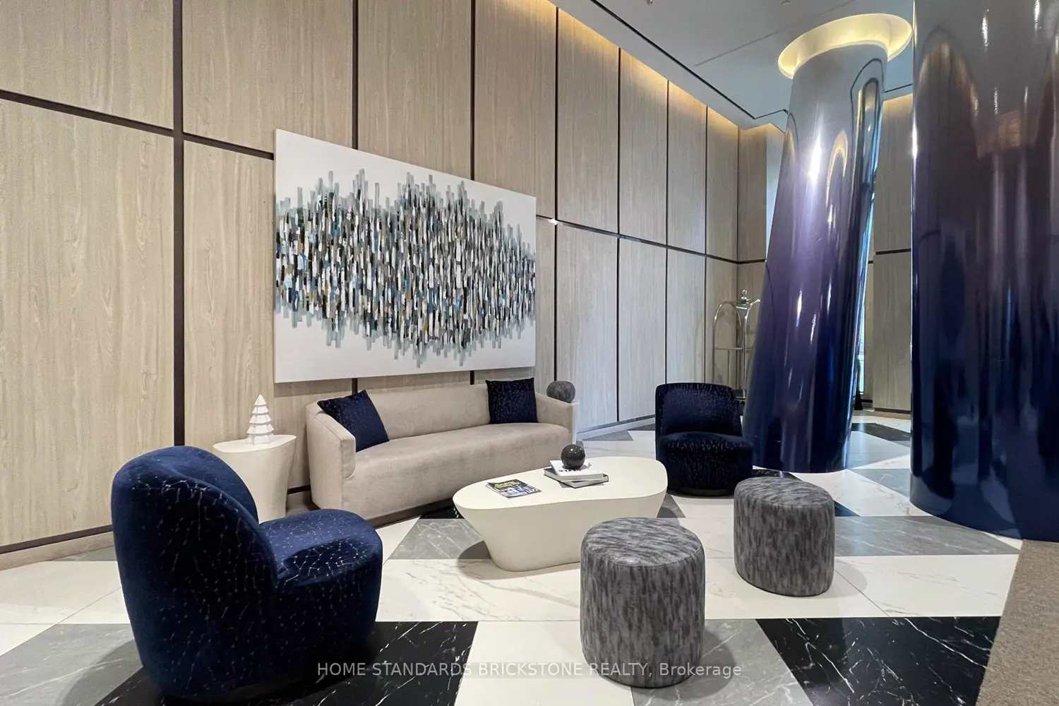 Additional image 17 of 395 Bloor Street 1604