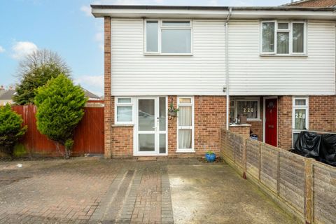 Waleton Acres, Carew Road, Wallington SM6