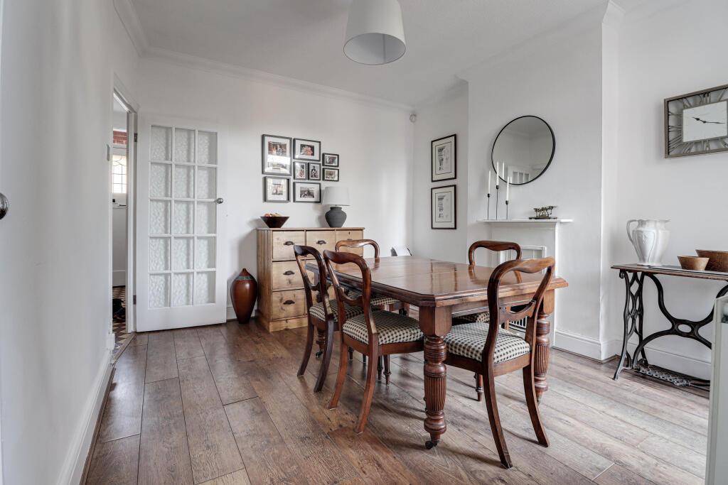 Additional image 4 of St. Julians Road, St. Albans, Hertfordshire, AL1