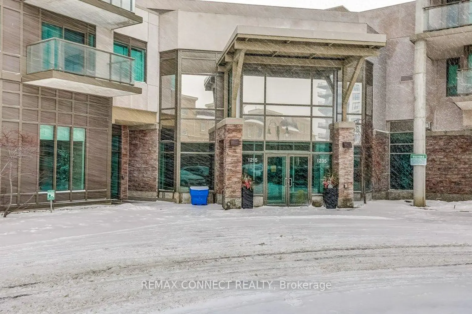 Additional image 17 of 1235 Bayly Street 905