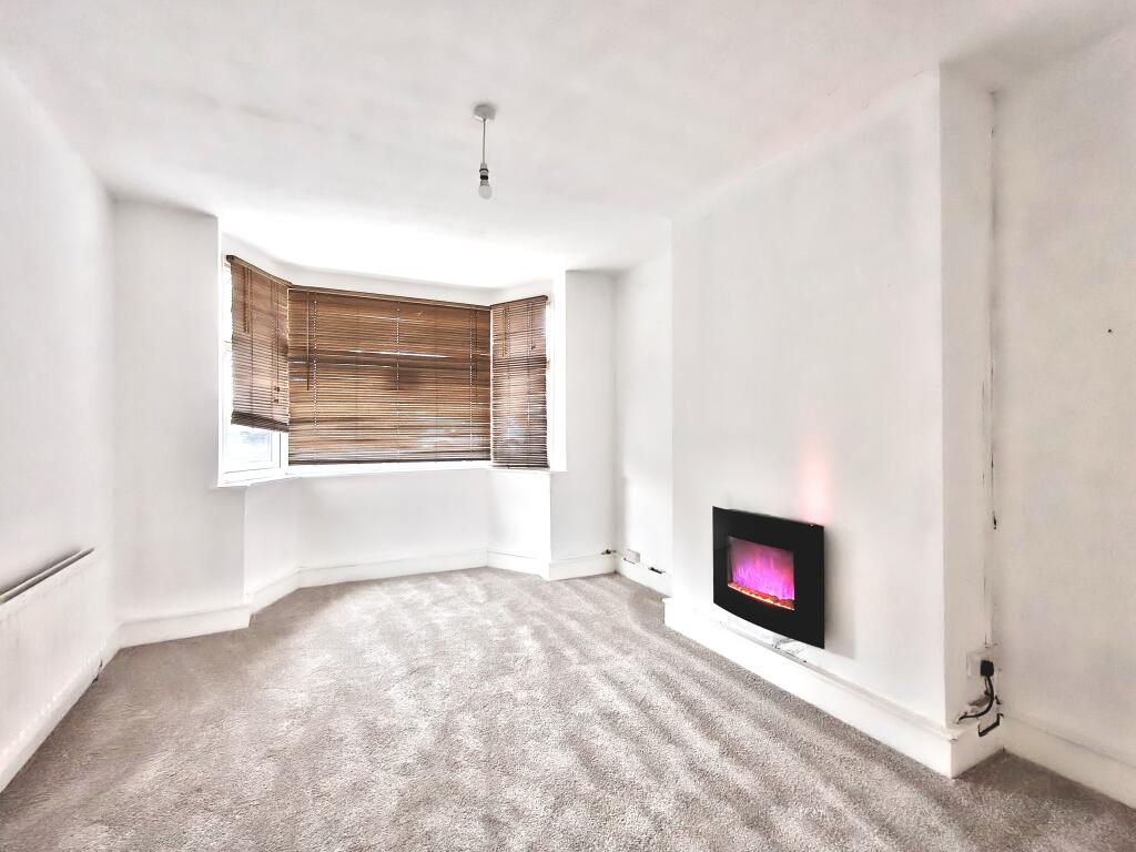 Additional image 3 of Hansons Bridge Road