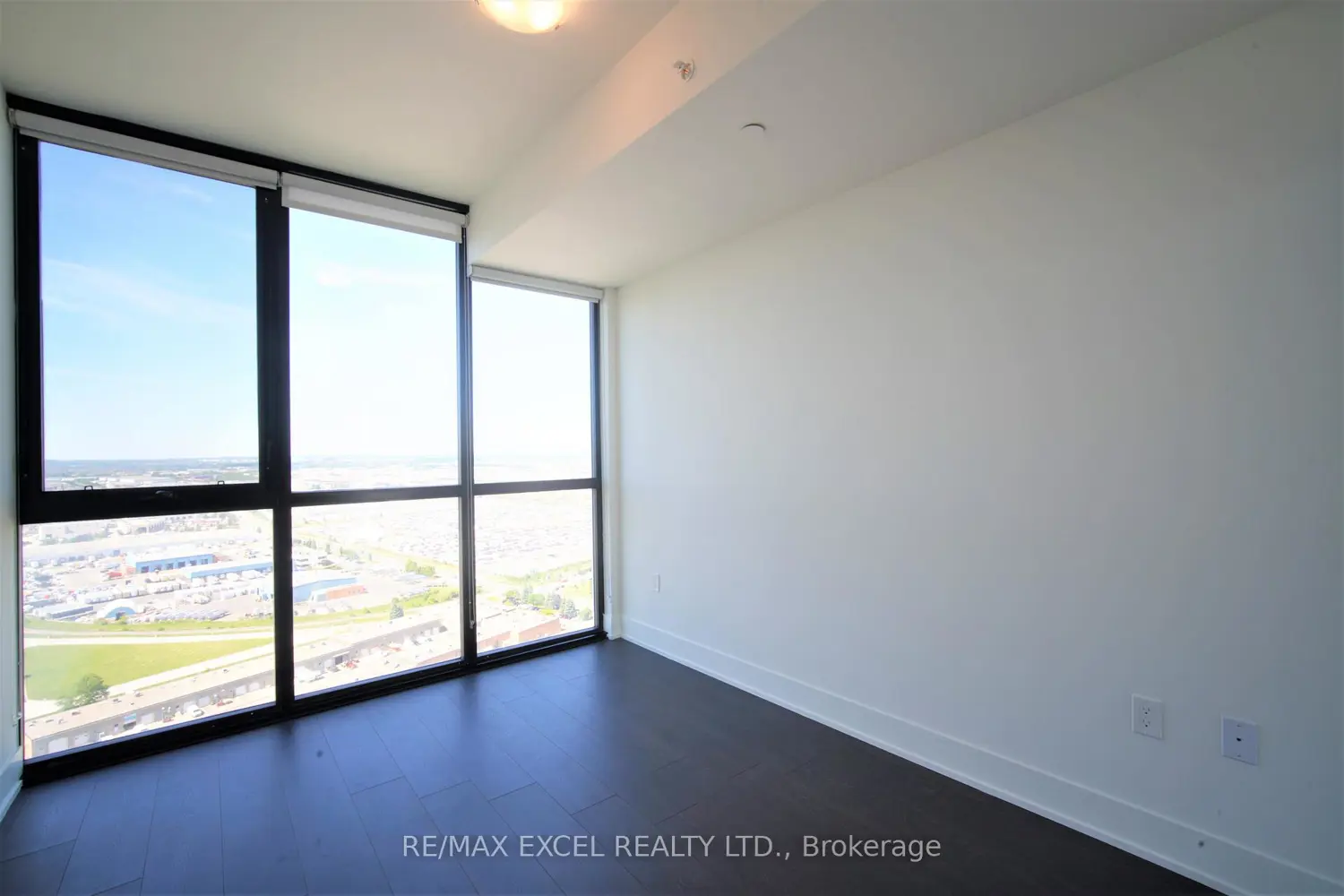 Additional image 6 of 2908 Highway 7 Road # 2607