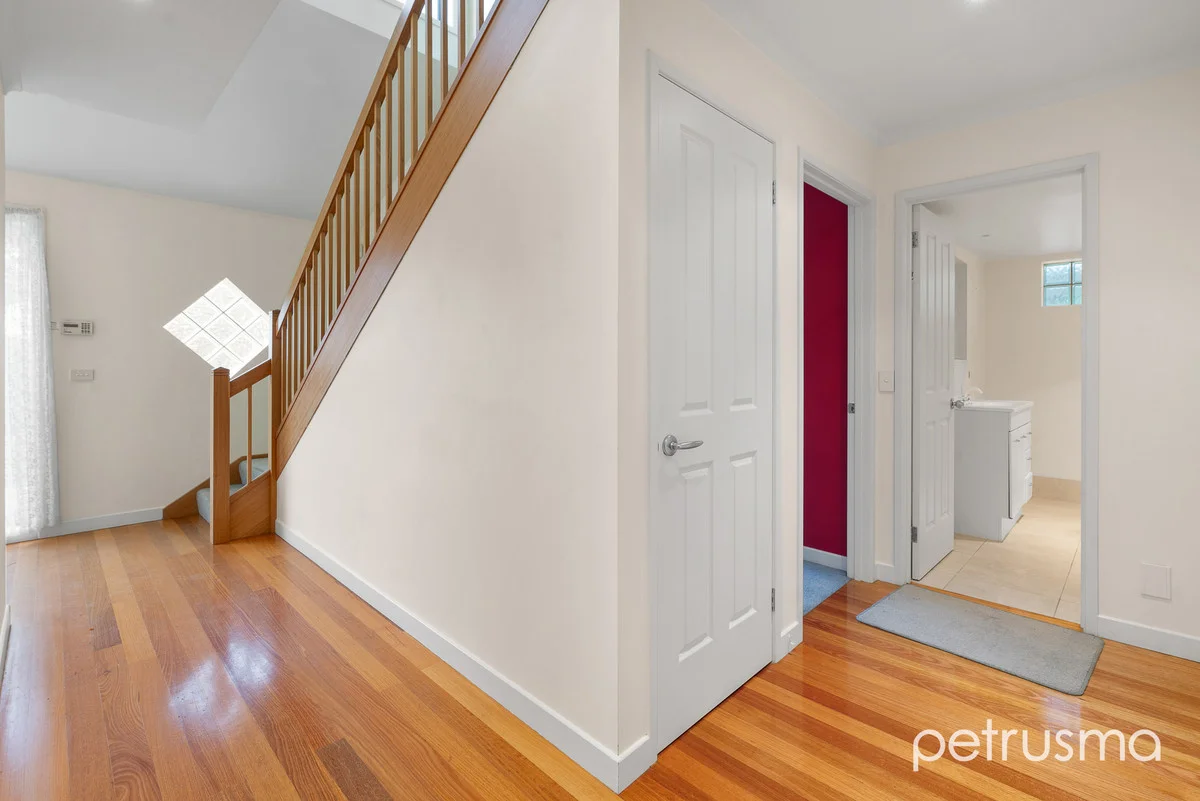 Additional image 13 of 3 Selby Place, Lindisfarne TAS 7015