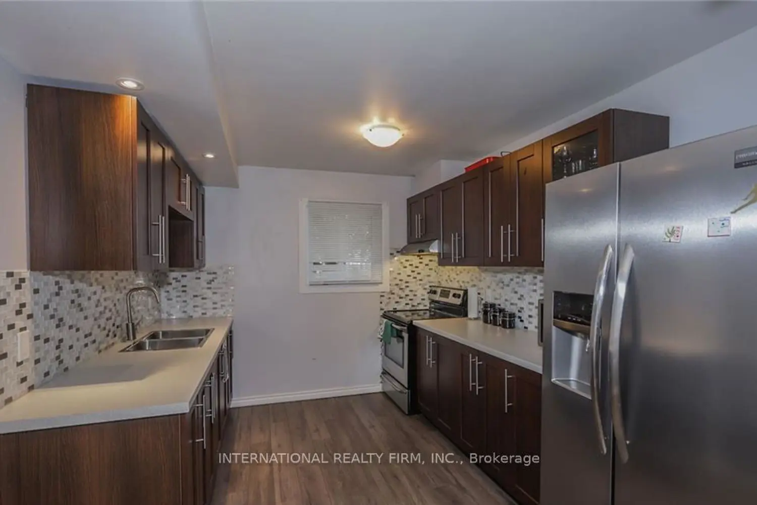 Additional image 4 of 1775 Culver Drive 100