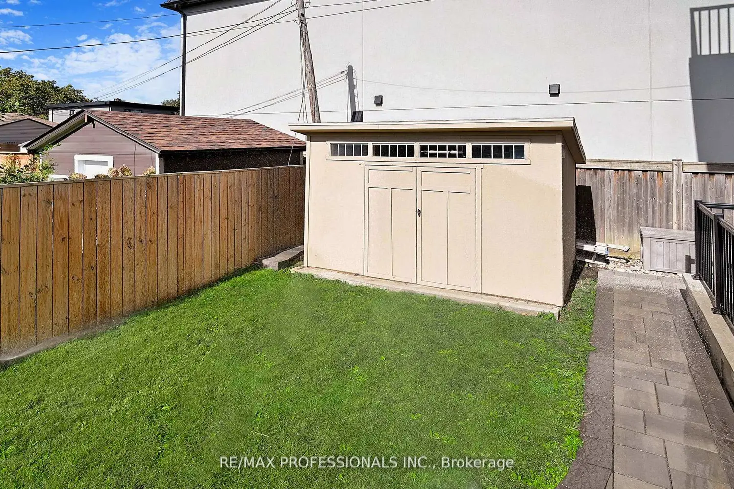 Additional image 19 of 4 Martin Grove Road