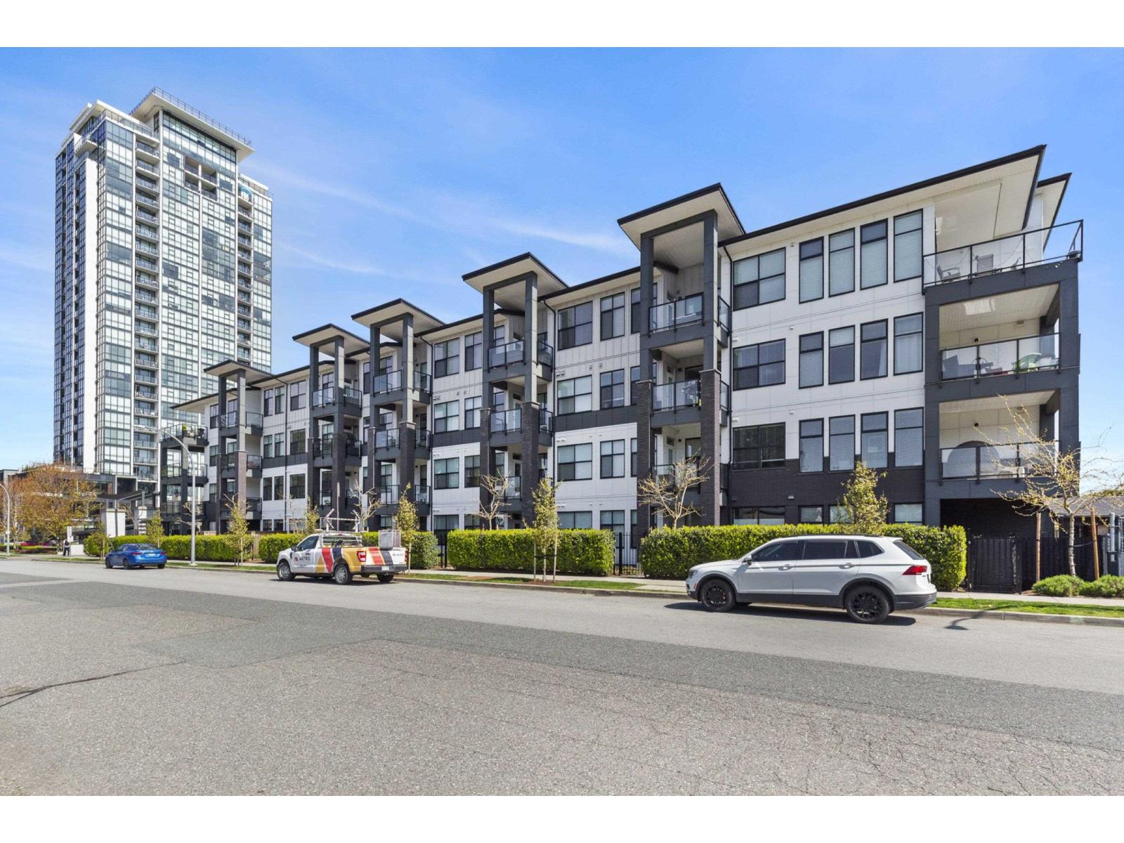 104 2120 GLADWIN ROAD