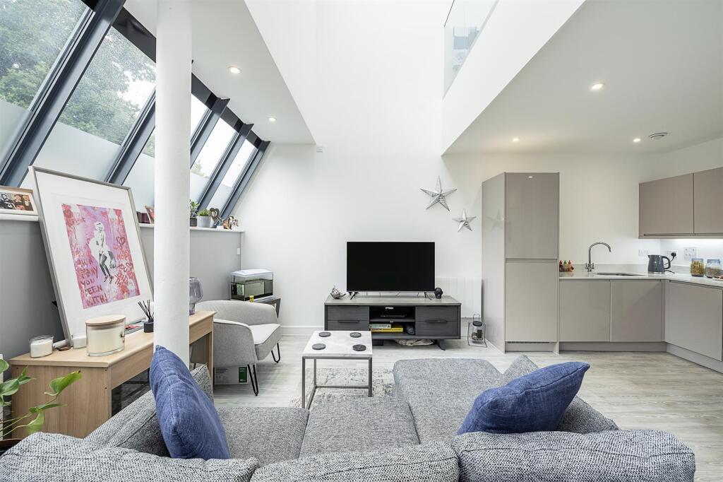 Additional image 6 of Sutton Road, St. Albans