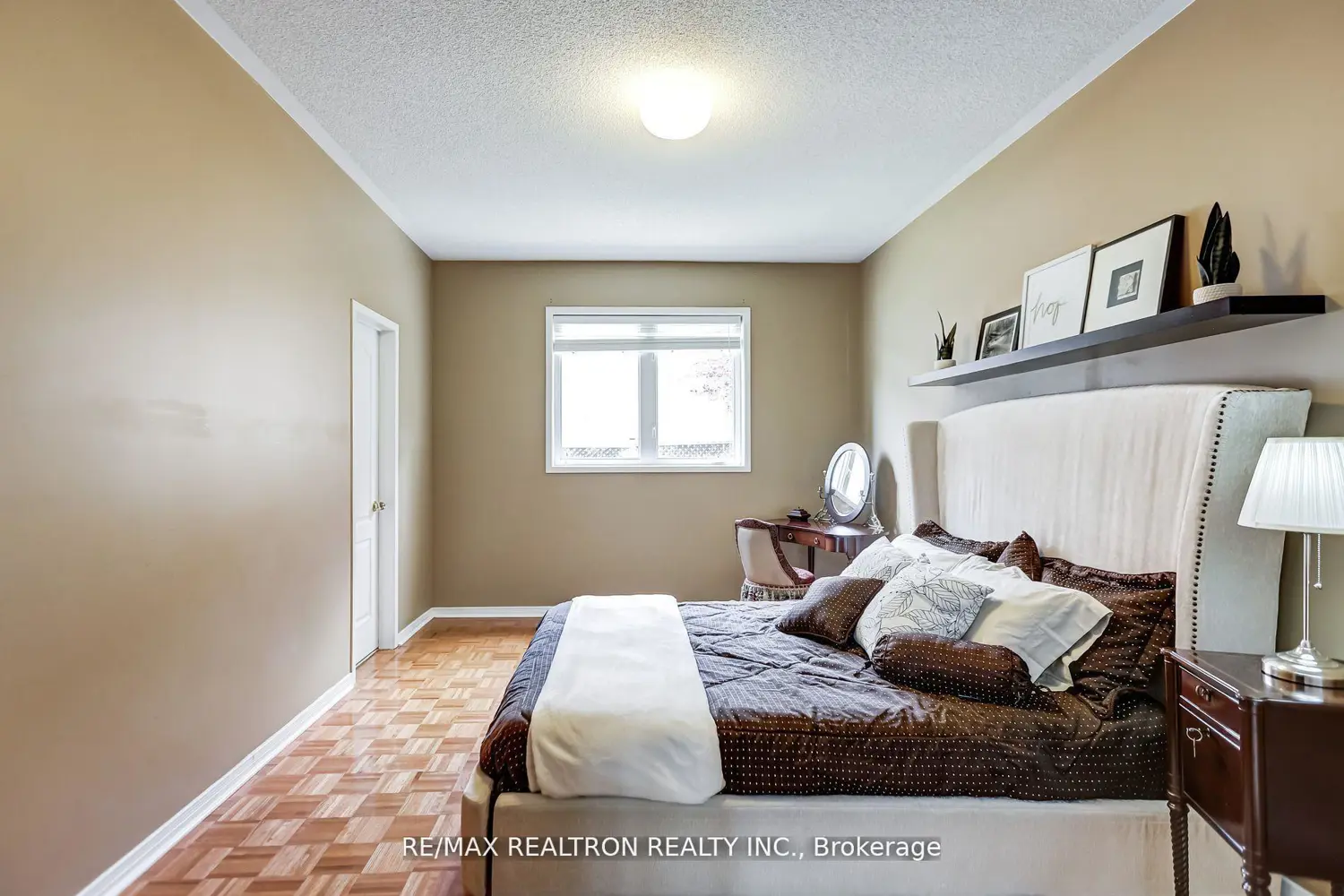 Additional image 9 of 61 Manorwood Drive