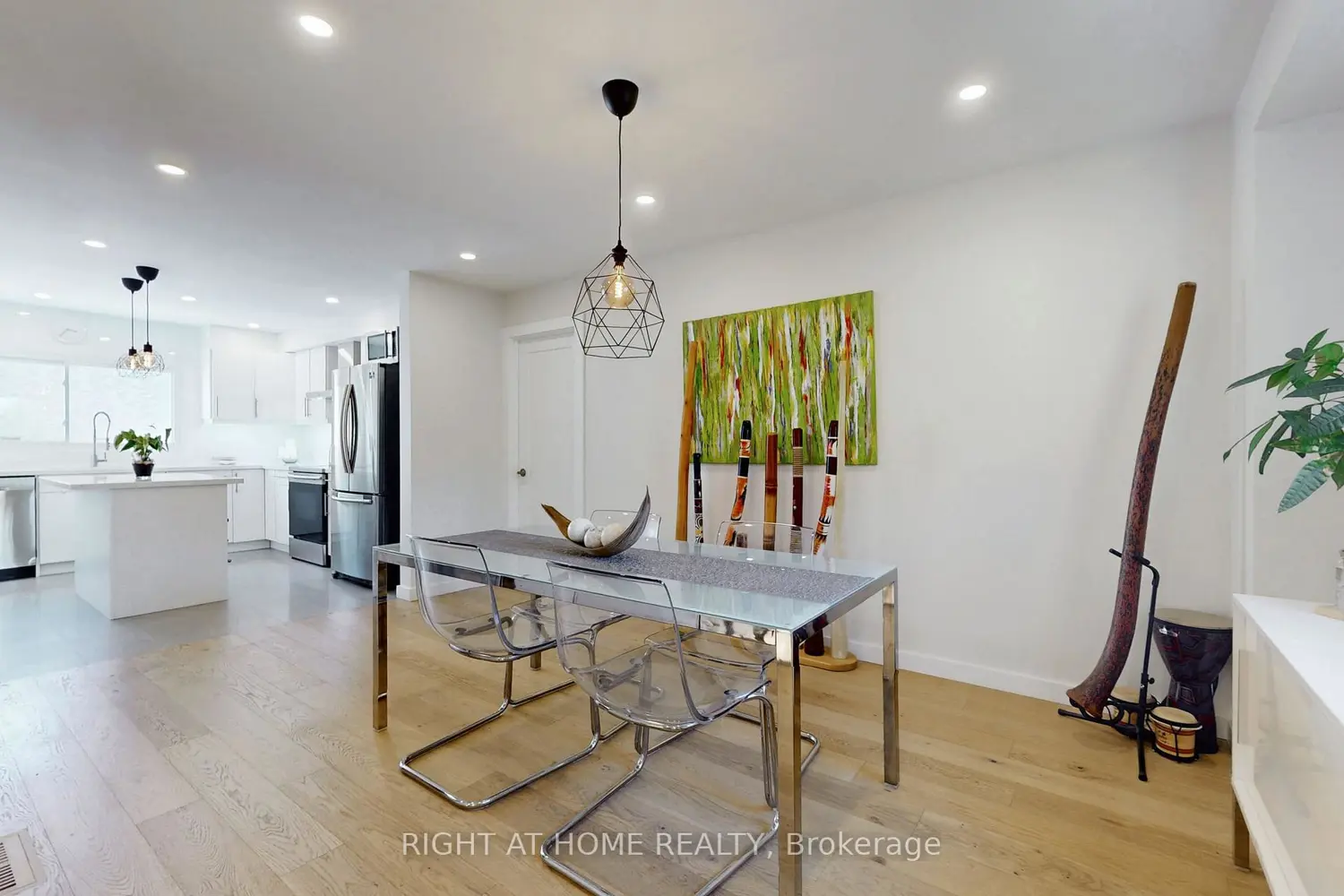 Additional image 4 of 400 Bloor Street 6