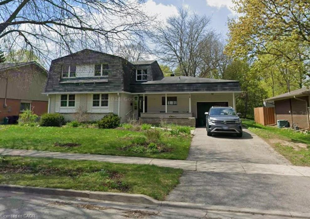 18 Cyprus Drive, Kitchener, ON, N2M 4R5