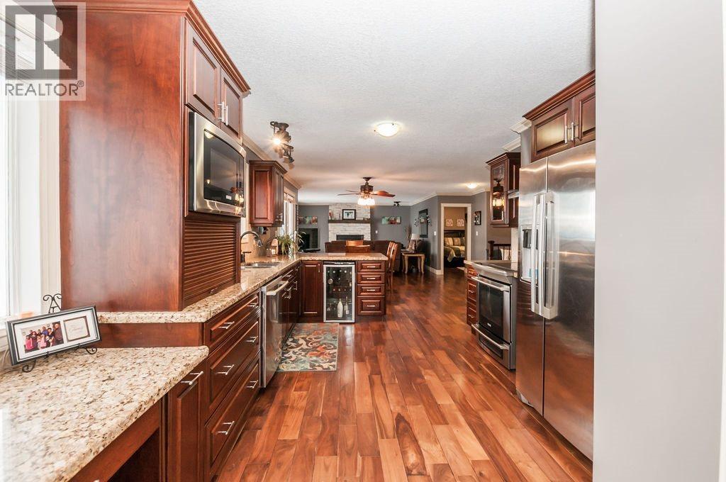 5493 STONES BAY ROAD