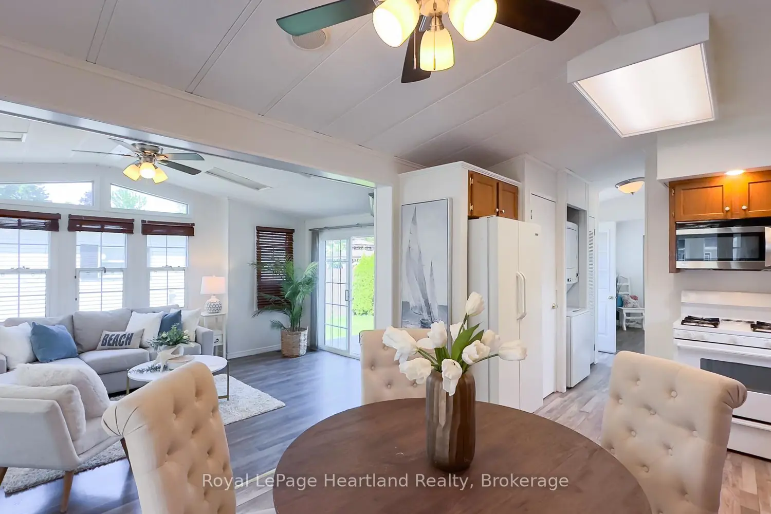 Additional image 10 of 77307 Bluewater Highway 49