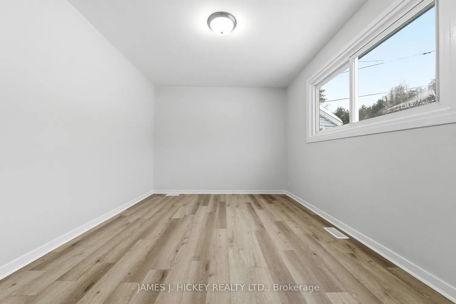 Additional image 12 of 88 Glendale Avenue