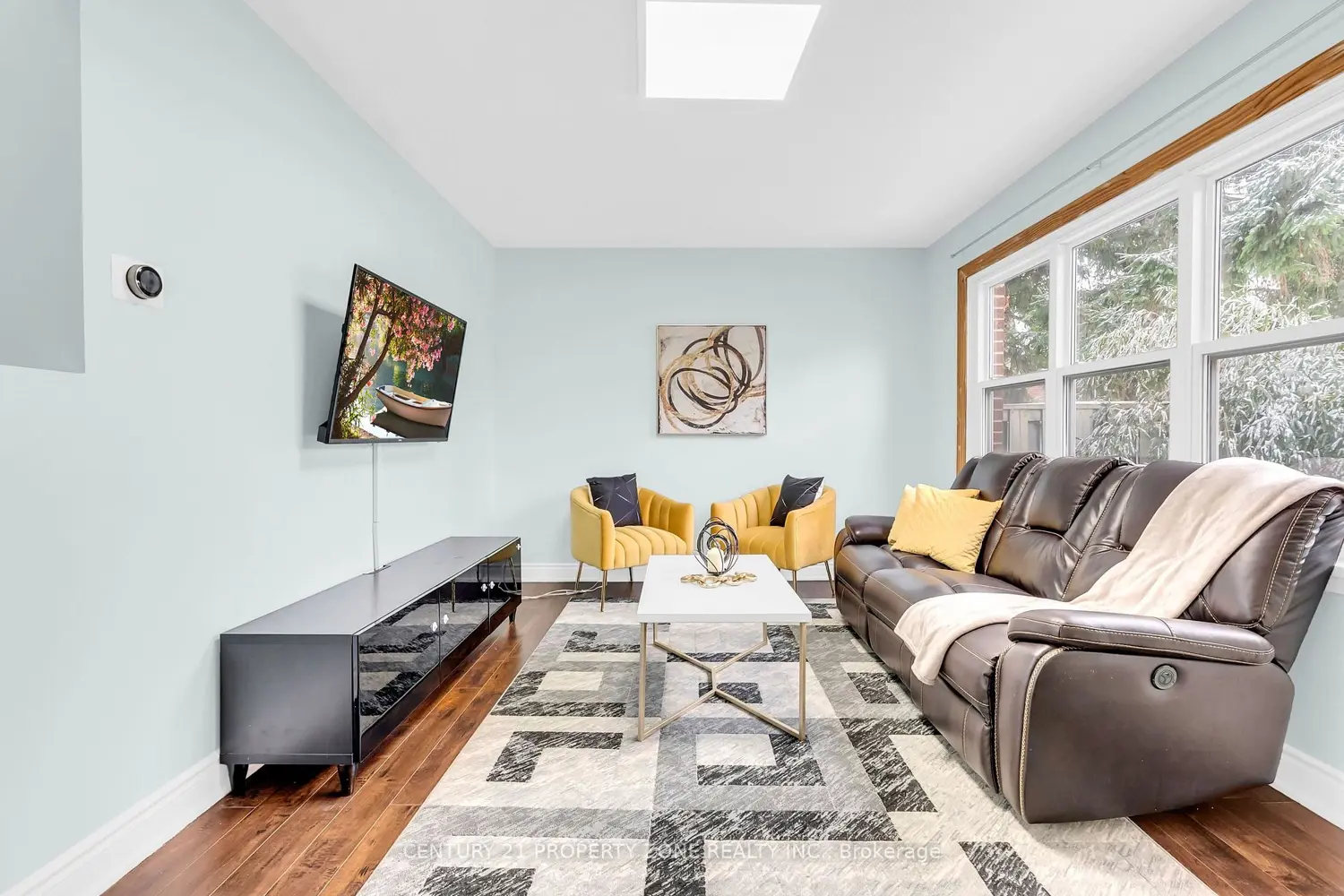 Additional image 4 of 56 Eden Park Drive 56