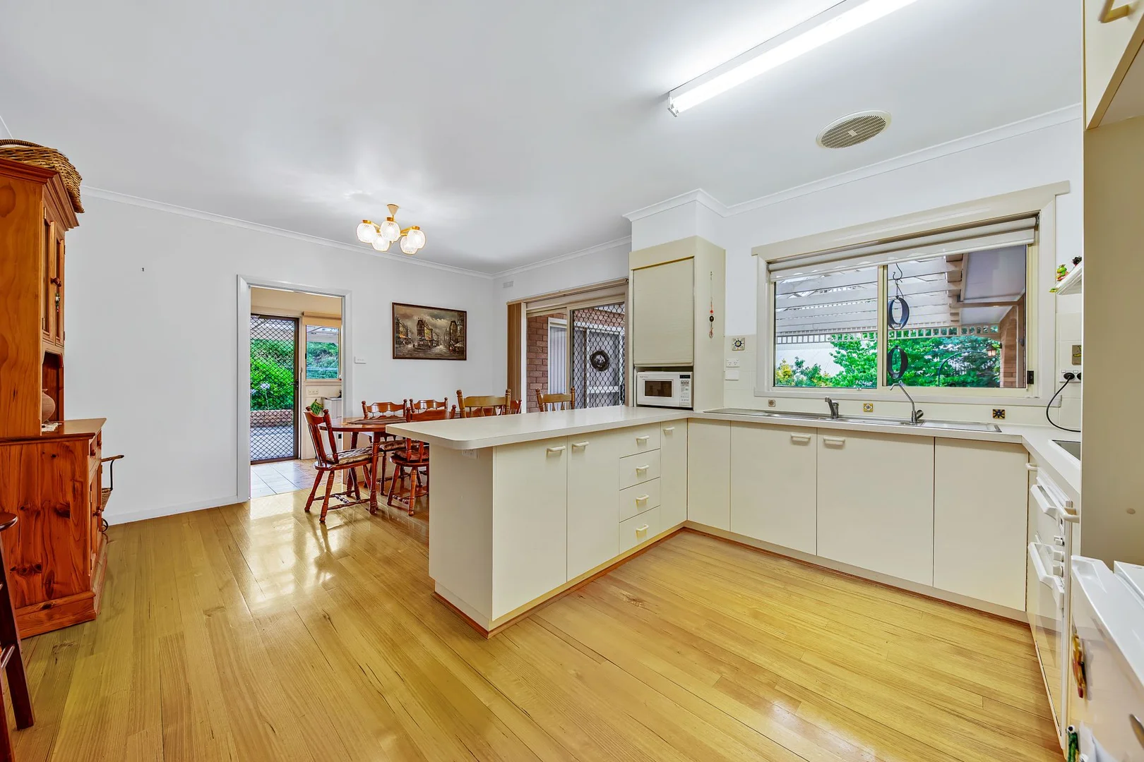 Additional image 6 of 32 Mountbatten Avenue, Bright VIC 3741