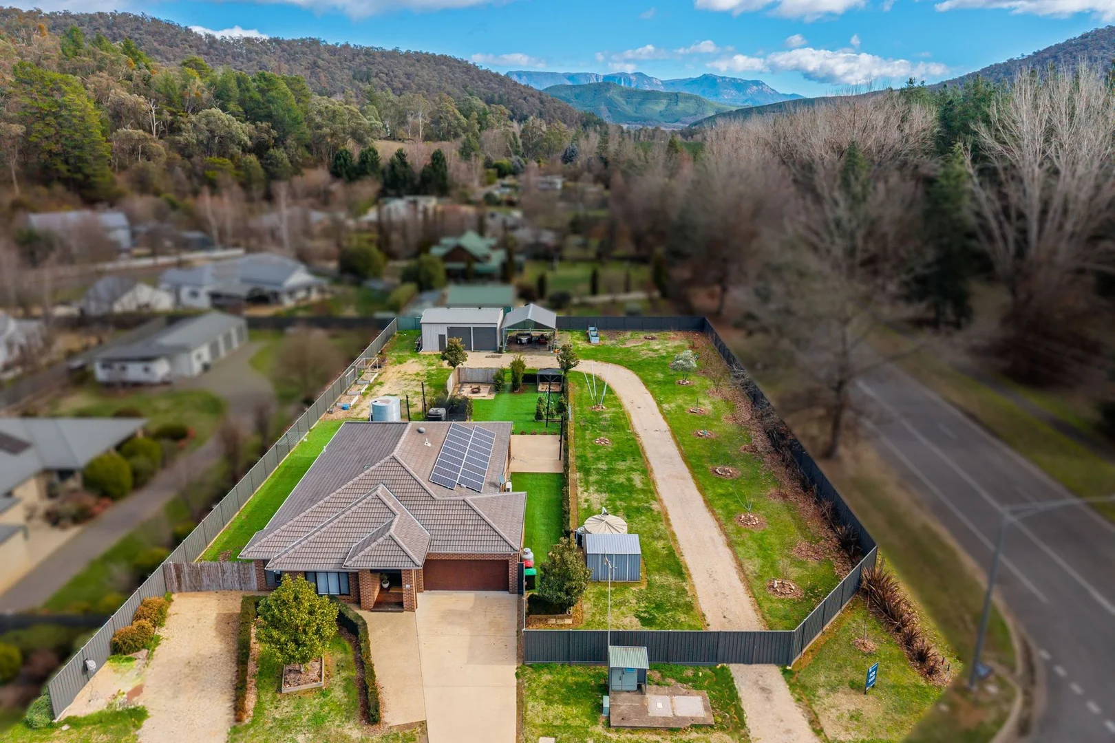 Additional image 31 of 2 Paiano Lane, Bright VIC 3741