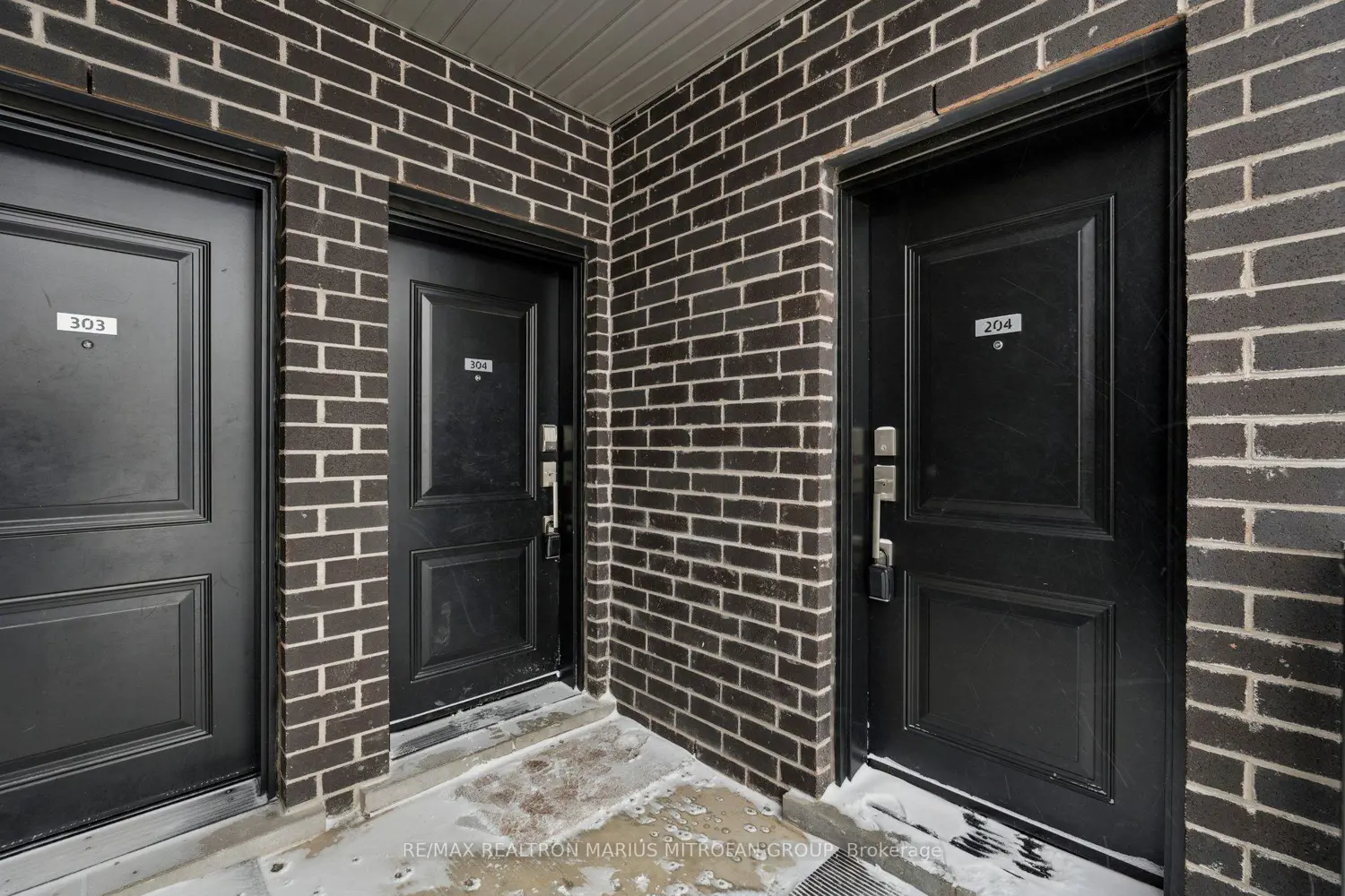 Additional image 3 of 6065 Mcleod Road 204