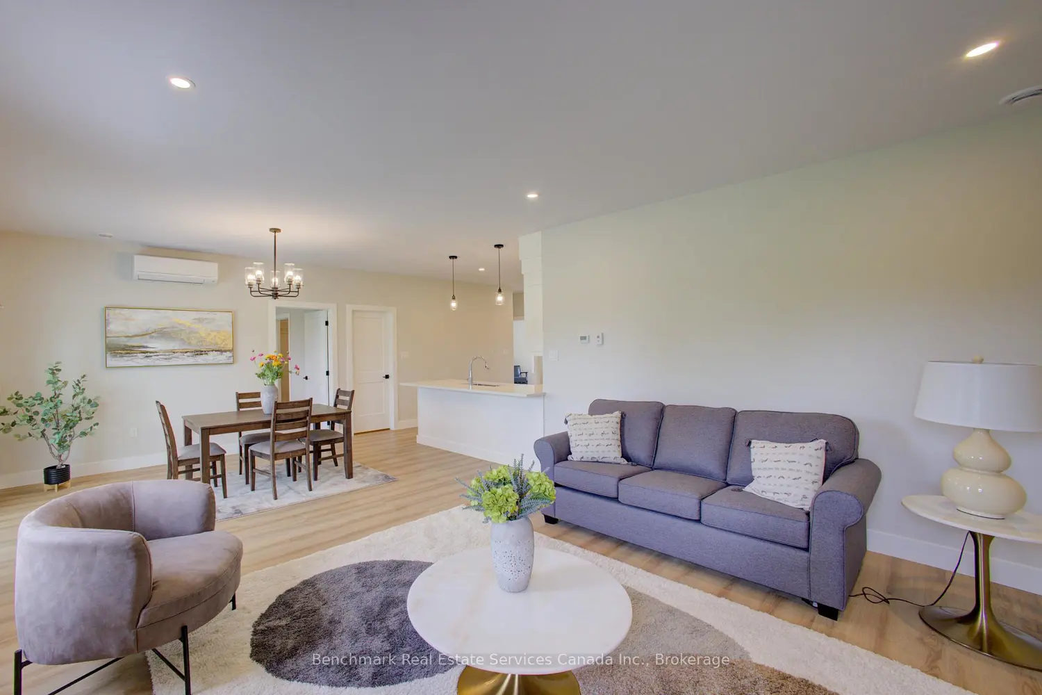 Additional image 7 of 1182 Queen Street 52