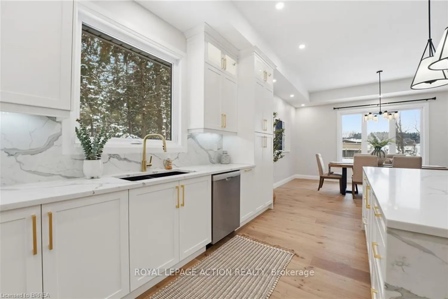 Additional image 9 of 3 Kings Lane