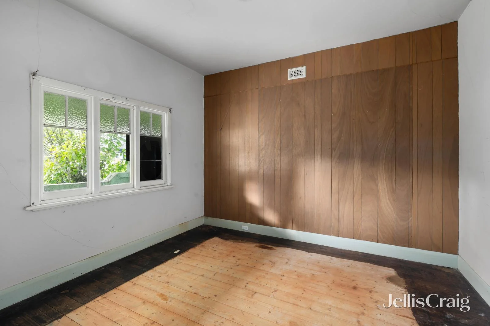 Additional image 4 of 19 Elm Grove, McKinnon VIC 3204