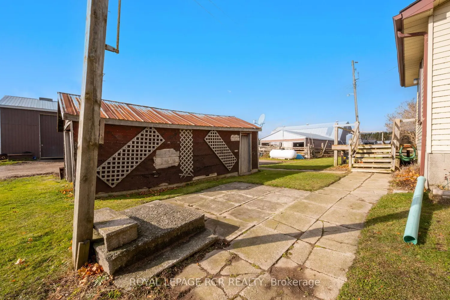 Additional image 14 of 553456 Mono Amaranth Townline