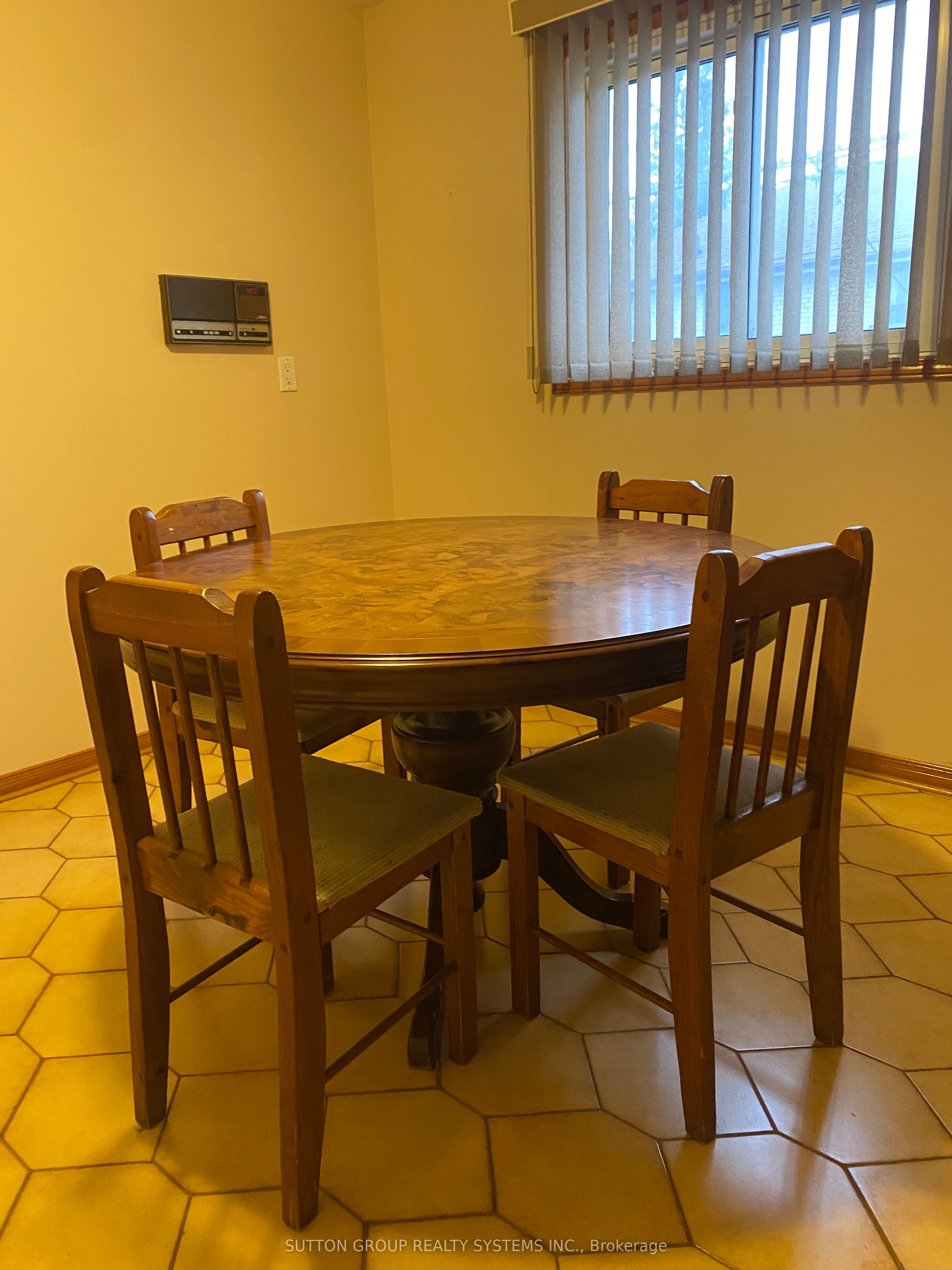 Additional image 4 of 125 Sentinel Road, Toronto, ON, M3J 3G7