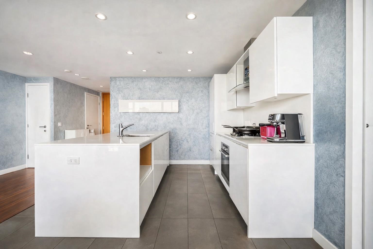 Additional image 3 of 909-5177 Brighouse Way, Richmond, BC, V7C 0A7