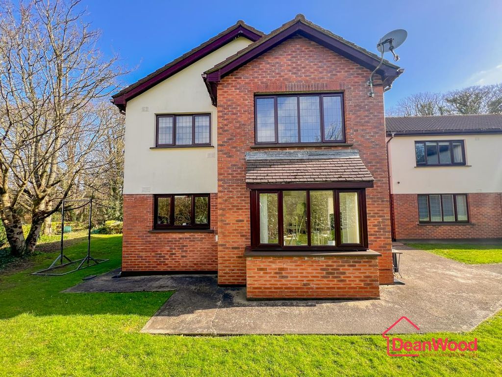 Additional image 19 of 2 bed flat for sale10 Richmond Court, Farmhill, Douglas, Isle Of Man IM2