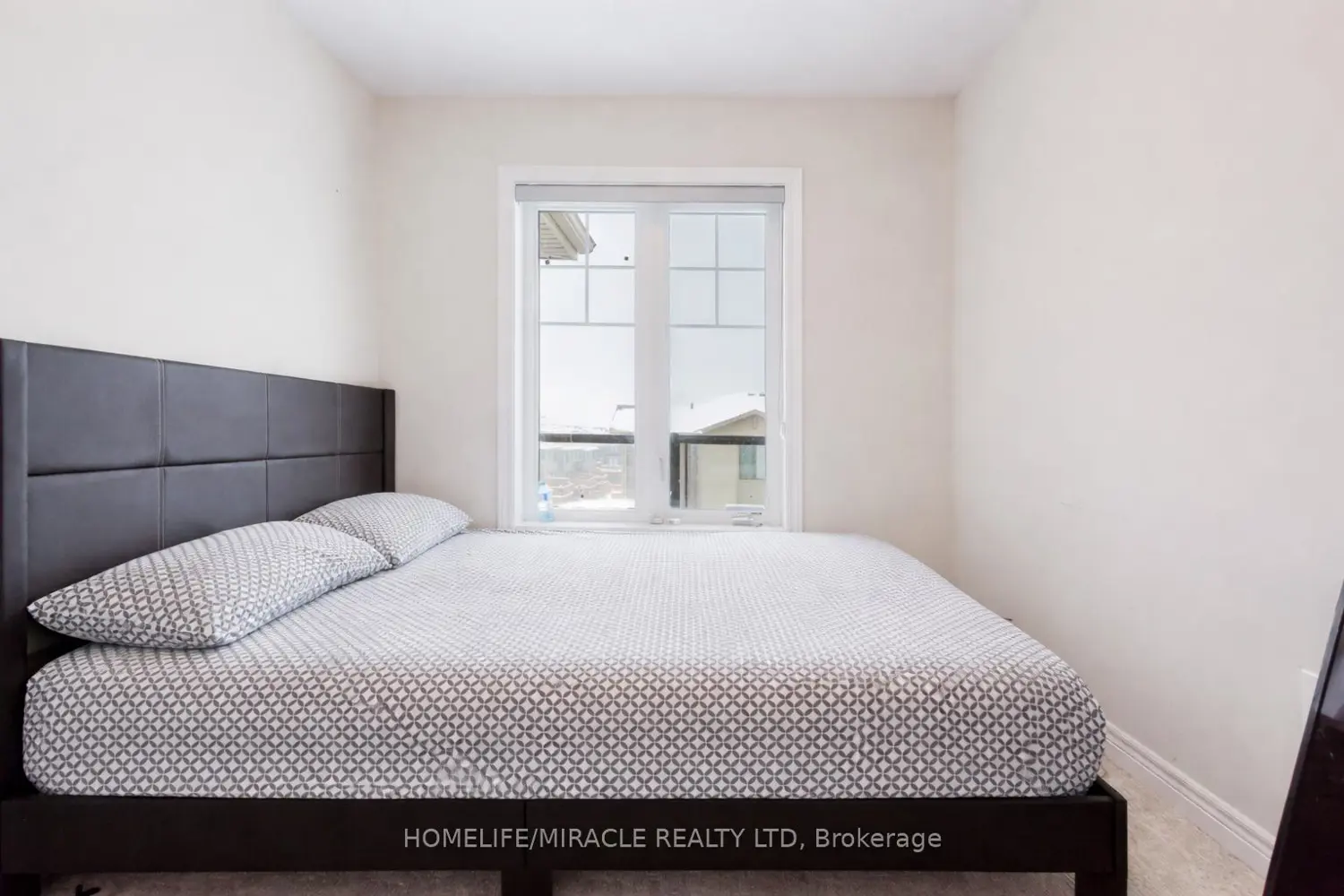 Additional image 11 of 10 Birmingham Drive 92